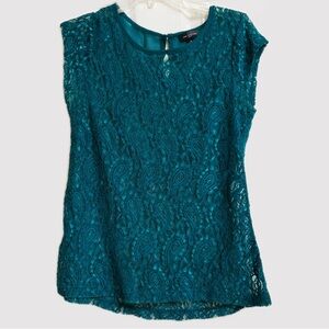 The Limited Women’s Teal Lace Short Sleeve Top – Size M